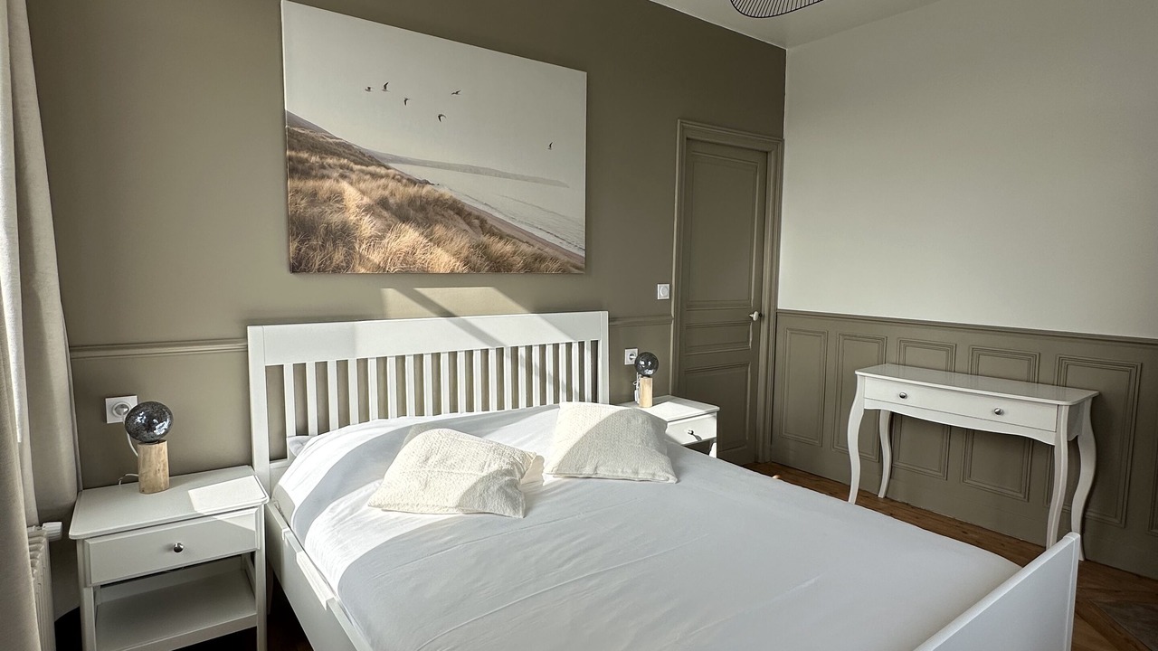 Photo of Bedroom in Dieppe