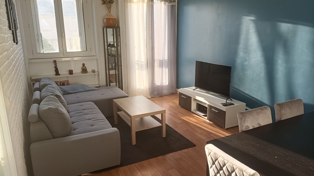 Photo of Livingroom in Rueil-Malmaison