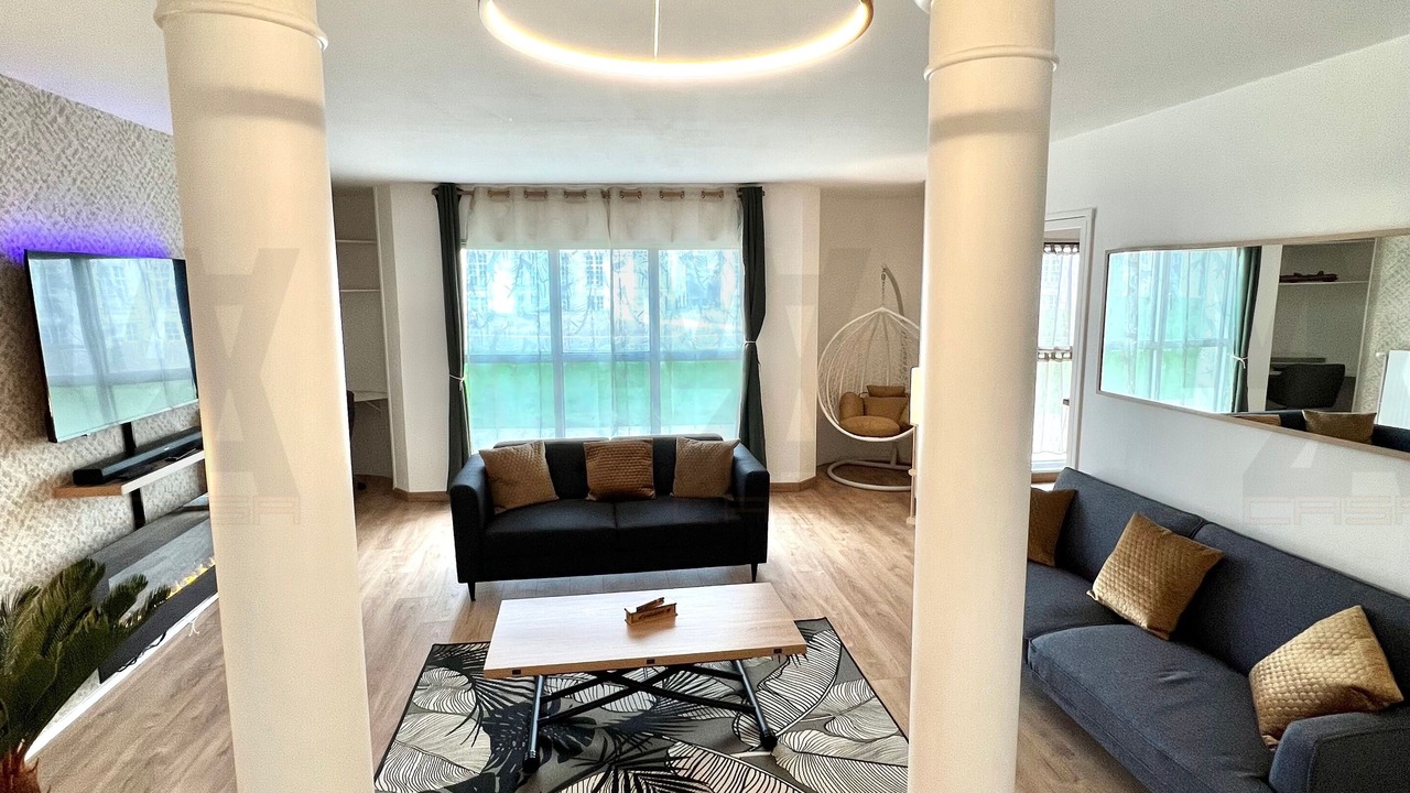 Photo of Livingroom in Cergy