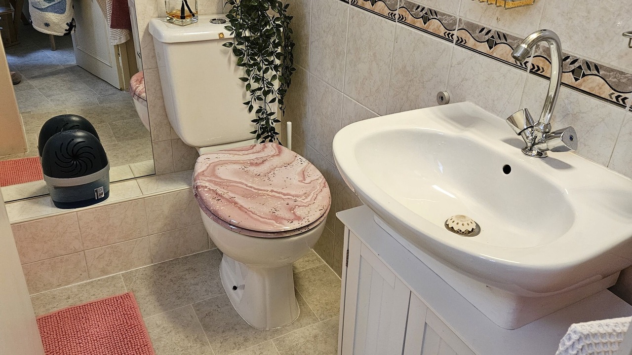 Photo of Bathroom in Levallois-Perret