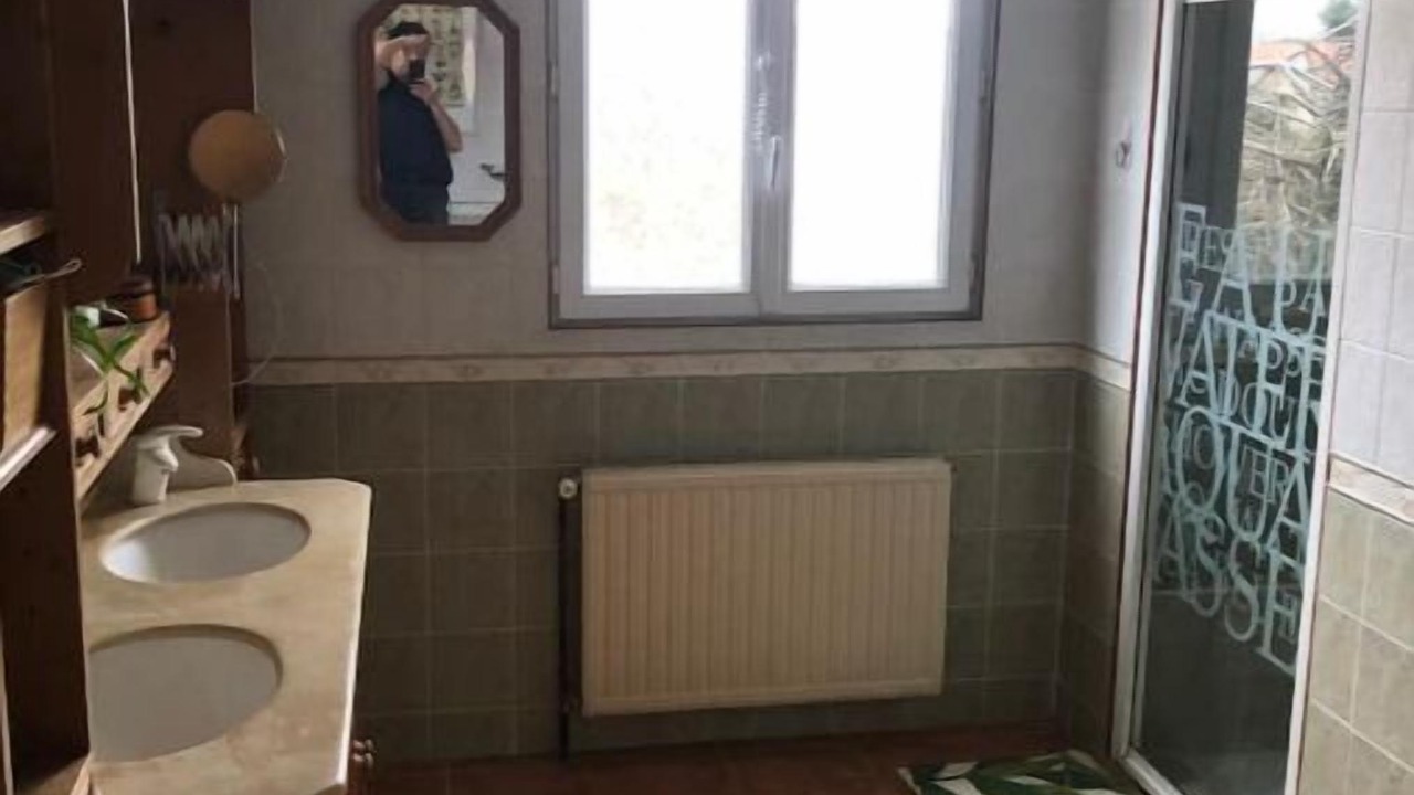 Photo of Bathroom in Milly-la-Foret