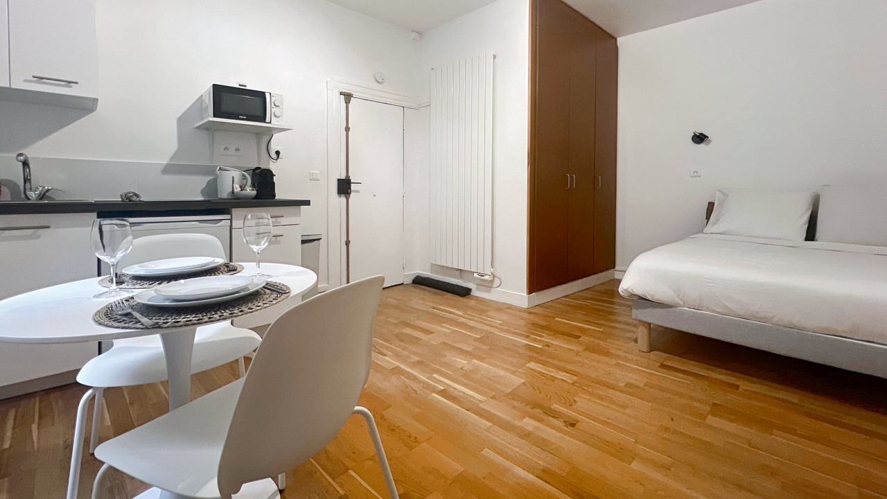 Photo of Bedroom in Bercy