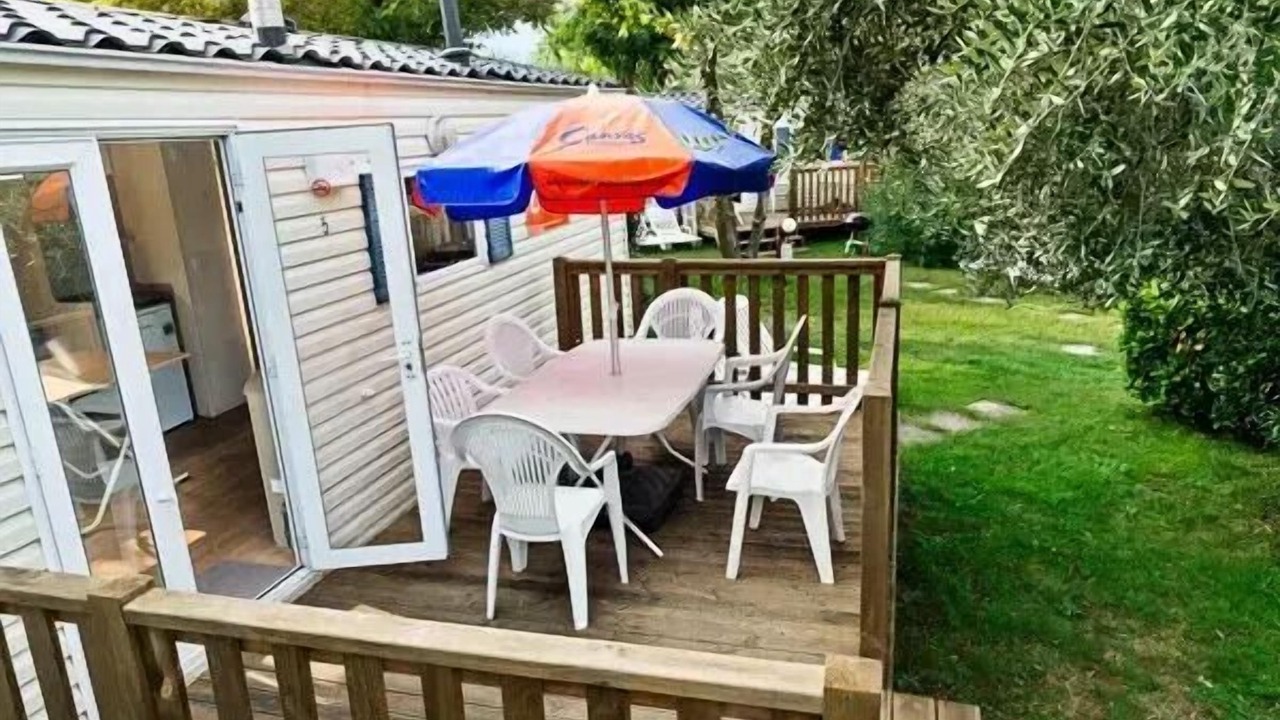 Photo of Outdoor in Guerard