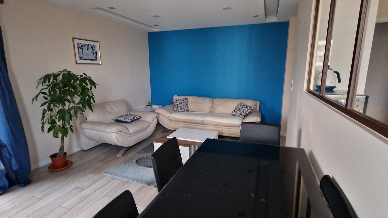Photo of Livingroom in Colombes