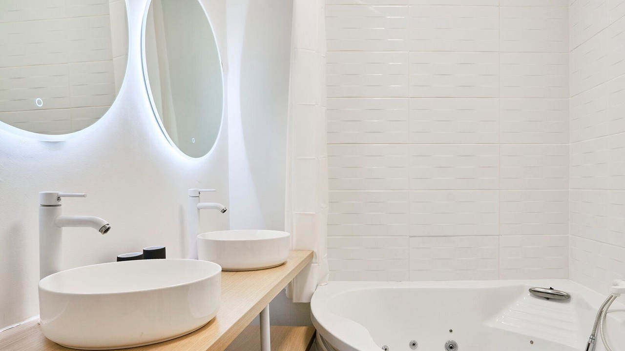Photo of Bathroom in Tourcoing