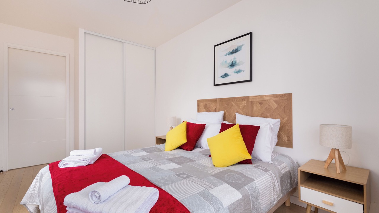 Photo of Bedroom in Clichy