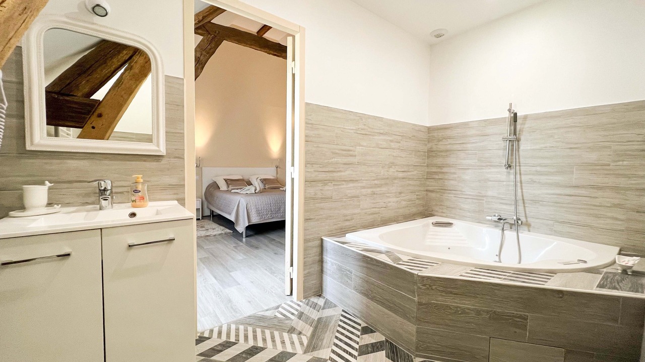 Photo of Bathroom in Ferrieres-la-Verrerie