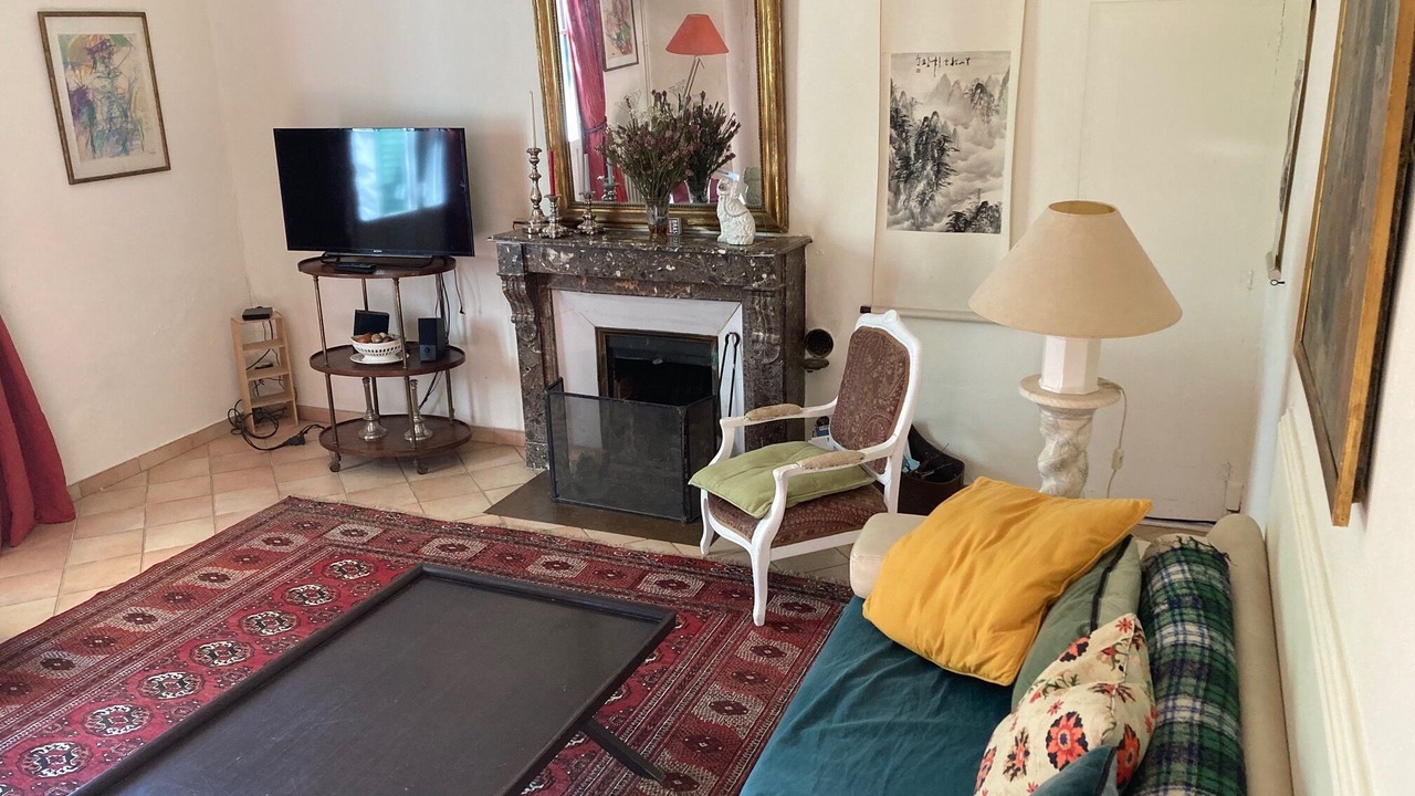 Photo of Livingroom in Peret