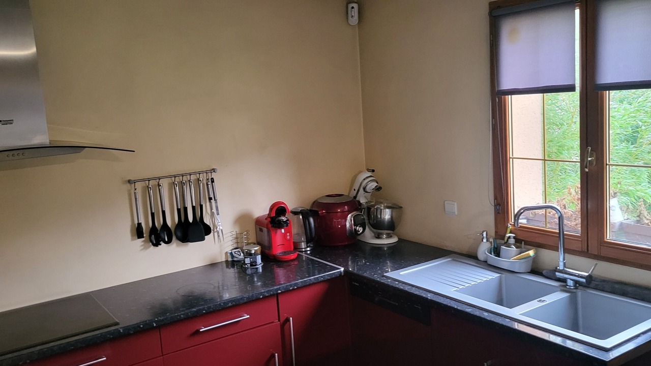 Photo of Kitchen in Notre-Dame-de-l'Isle