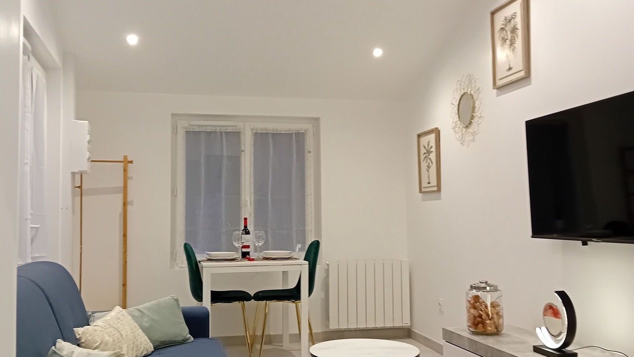 Photo of Livingroom in Louvres
