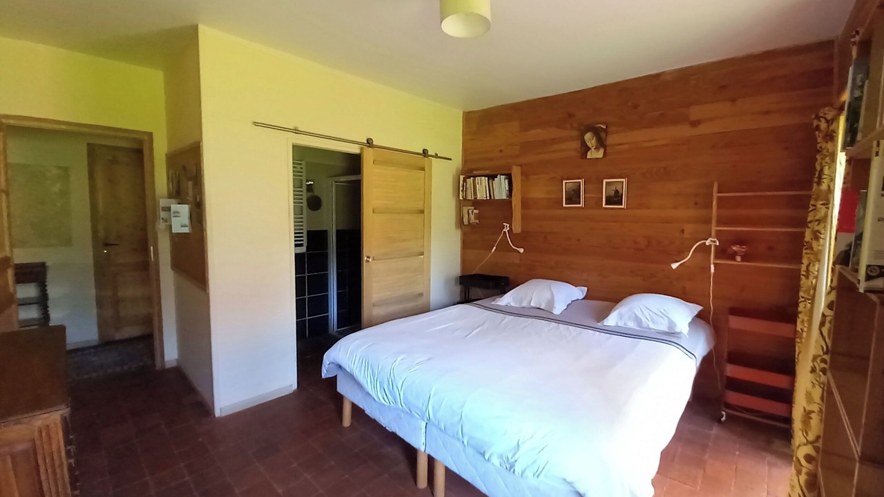 Photo of Bedroom in Toury-sur-Jour