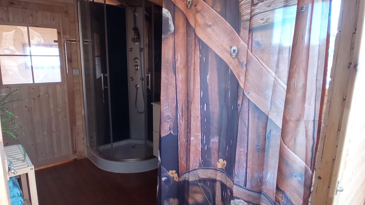 Photo of Bathroom in Herry