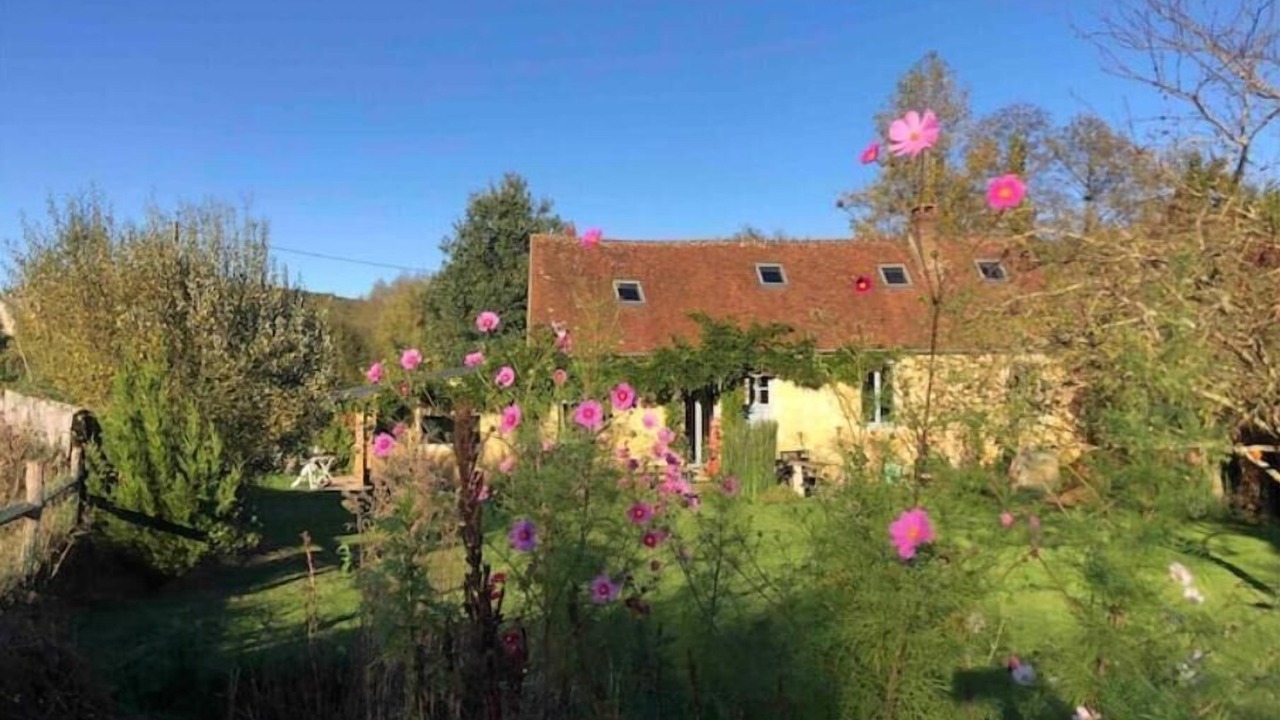 Photo of Outdoor in La Chapelle-Montligeon