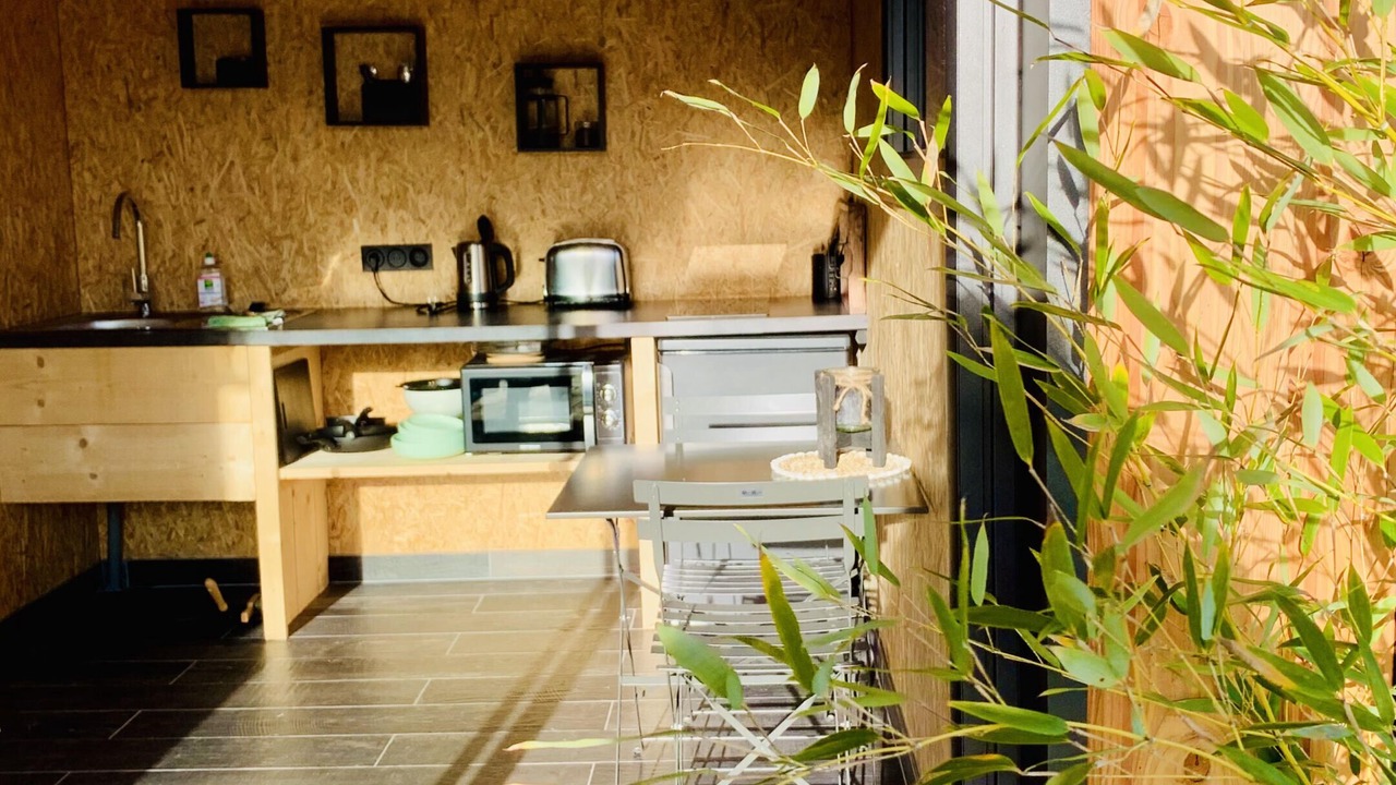 Photo of Kitchen in Saint-Quentin-en-Tourmont