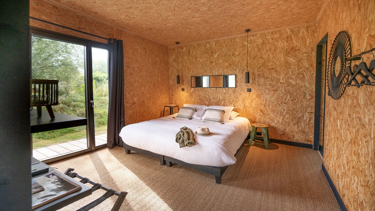 Photo of Bedroom in Saint-Quentin-en-Tourmont
