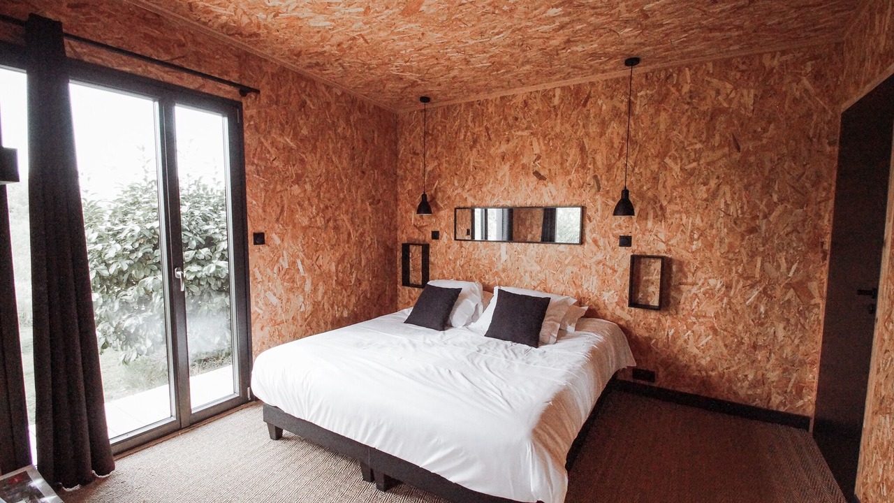 Photo of Bedroom in Saint-Quentin-en-Tourmont