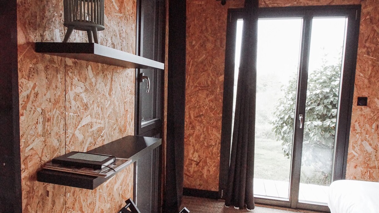 Photo of Bedroom in Saint-Quentin-en-Tourmont