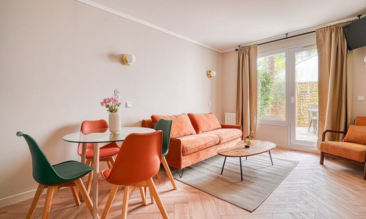 Photo of Livingroom in Faubourg de l'Arche