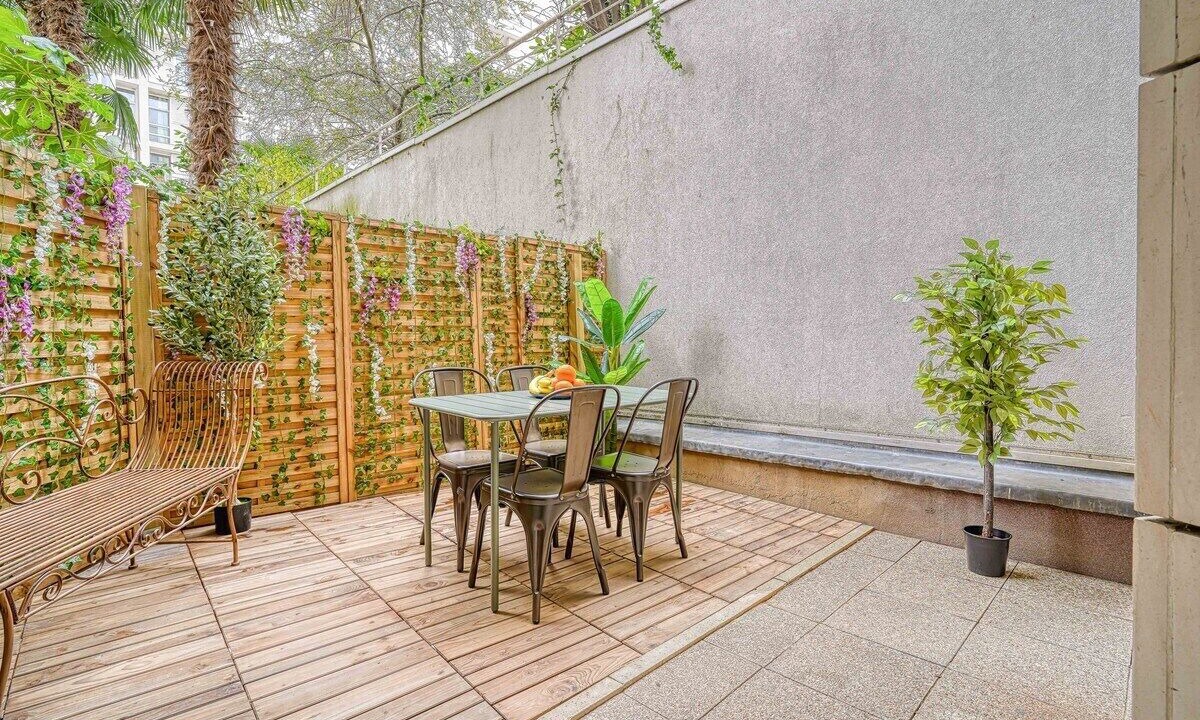 Photo of Outdoor in Faubourg de l'Arche