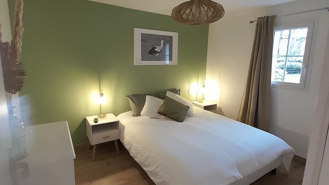 Photo of Bedroom in Rue