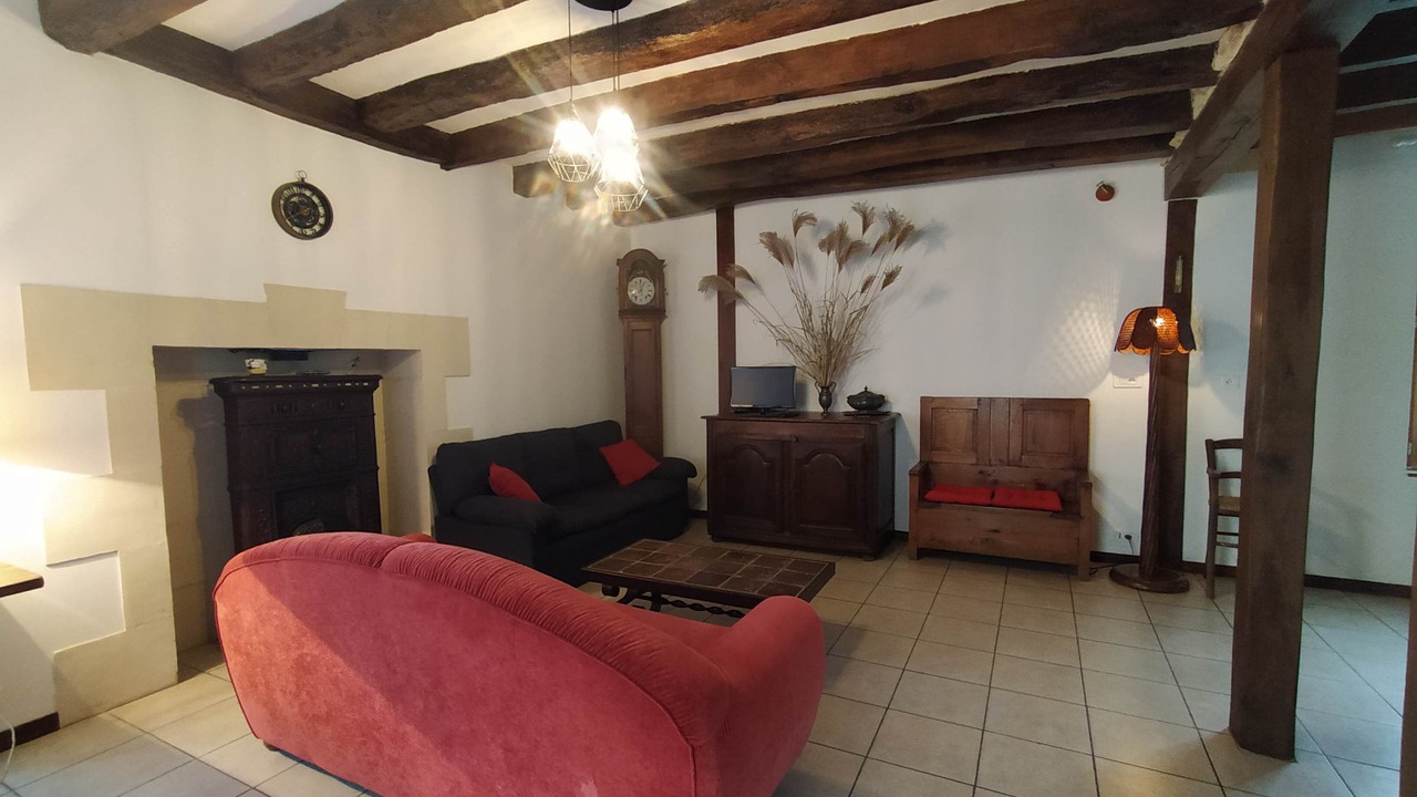 Photo of Livingroom in Ecueille