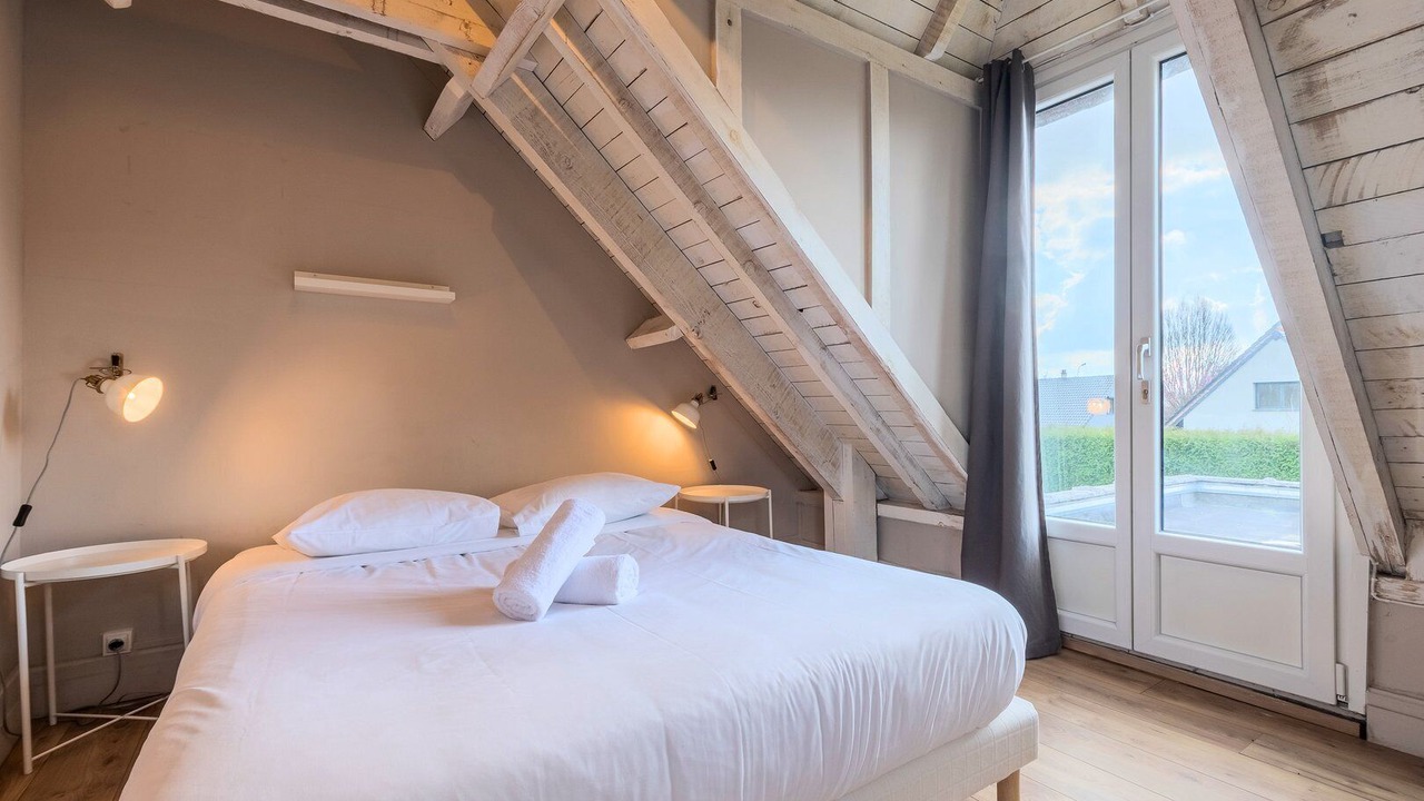 Photo of Bedroom in Sainghin-en-Melantois