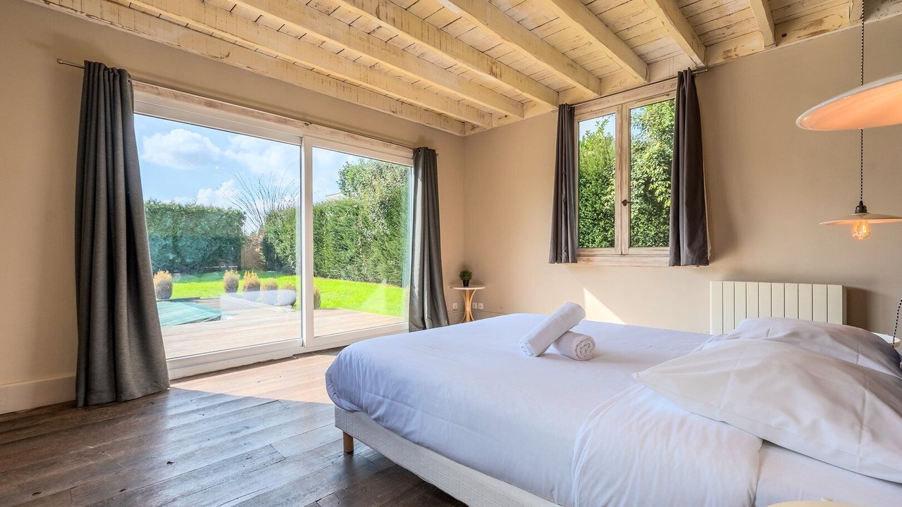 Photo of Bedroom in Sainghin-en-Melantois