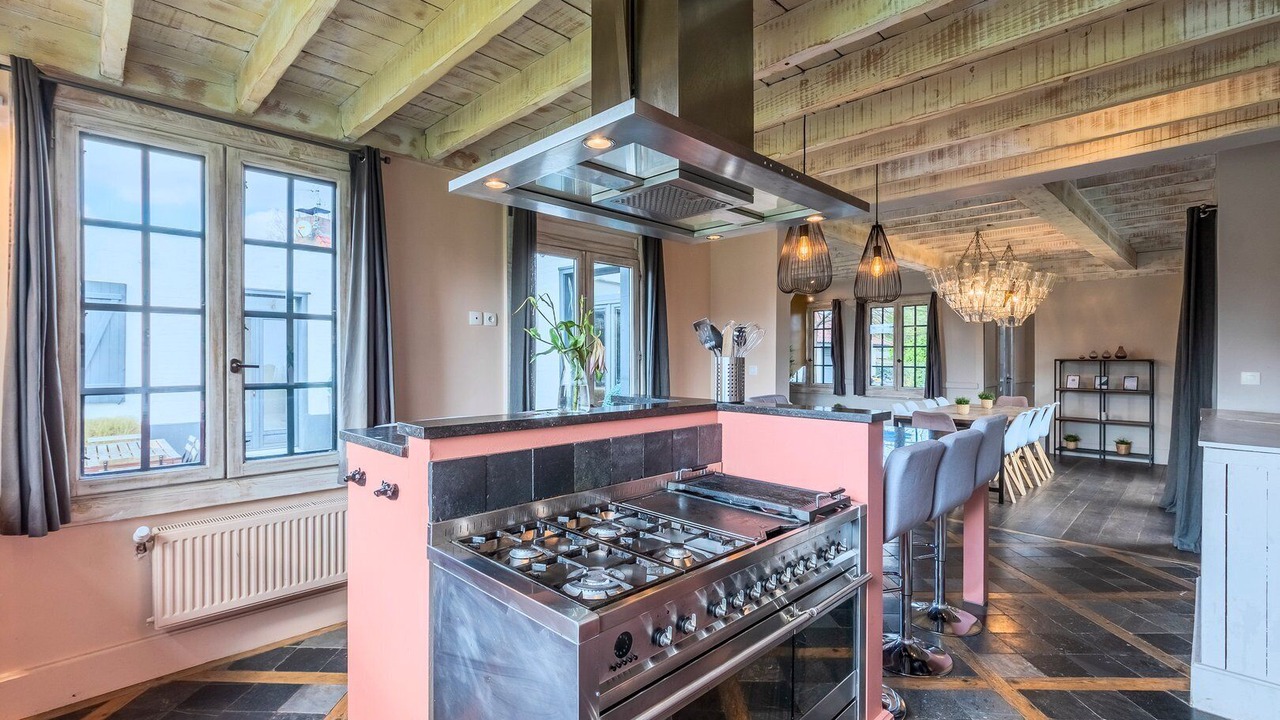 Photo of Kitchen in Sainghin-en-Melantois