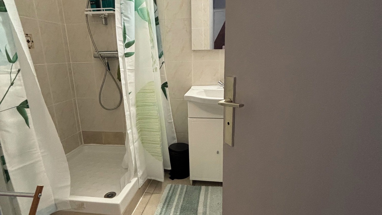 Photo of Bathroom in Meudon-la-Foret
