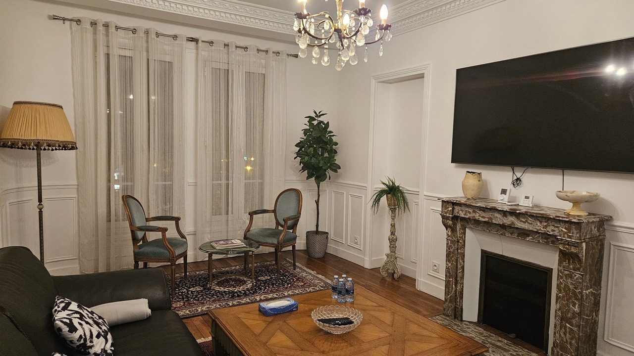 Photo of Livingroom in Enghien-les-Bains