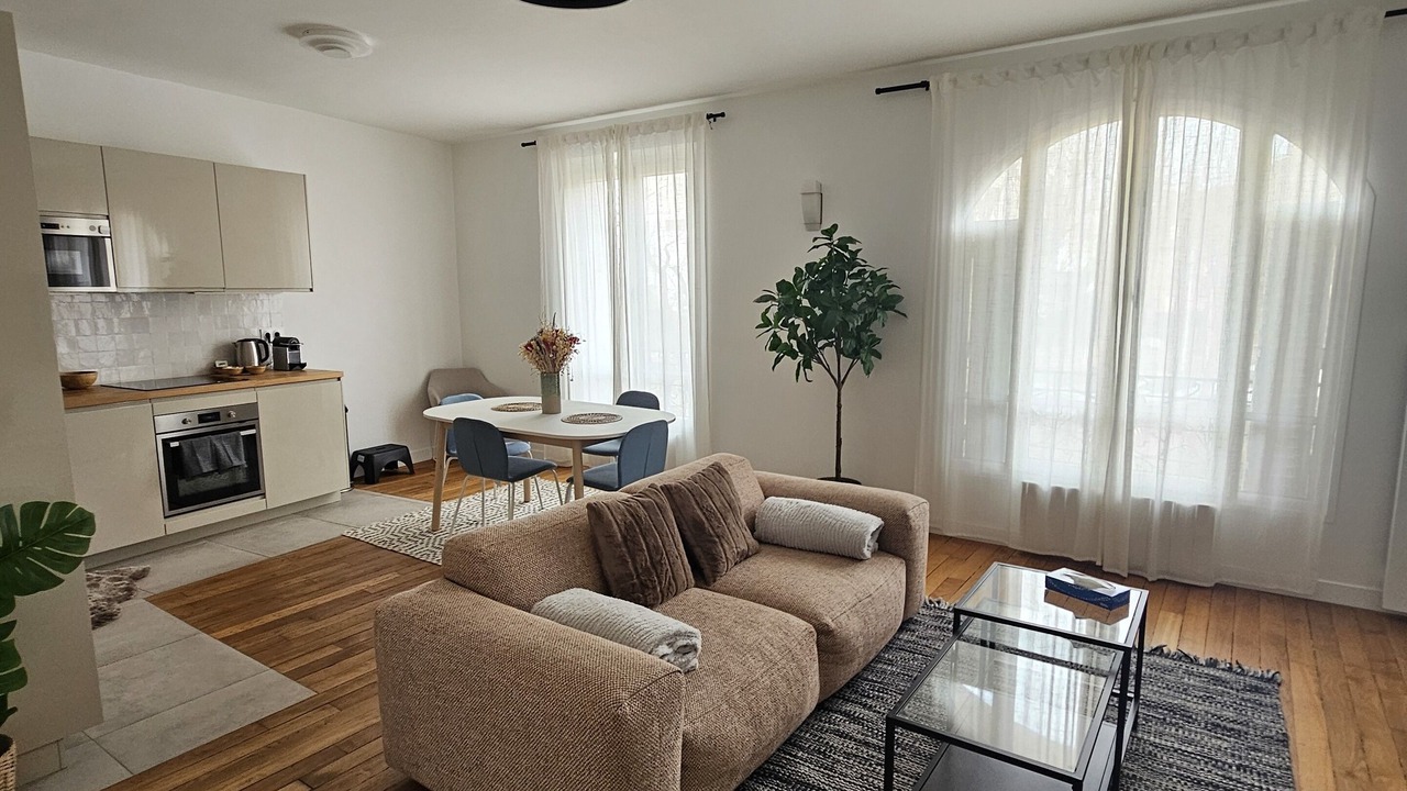 Photo of Livingroom in Enghien-les-Bains