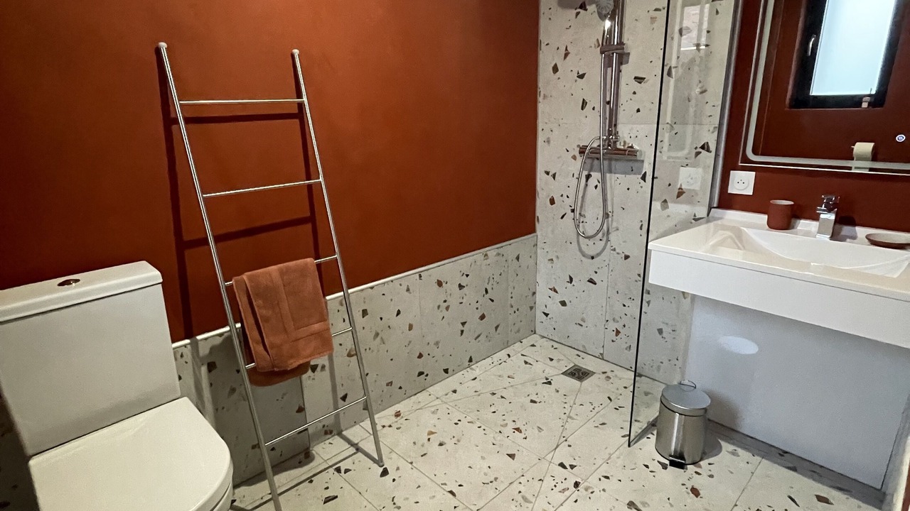 Photo of Bathroom in Sainghin-en-Melantois
