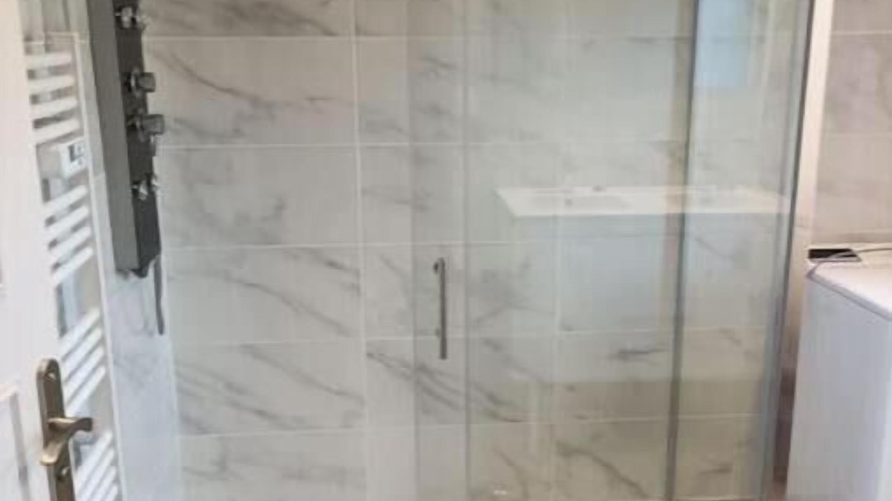 Photo of Bathroom in Vailly-sur-Sauldre
