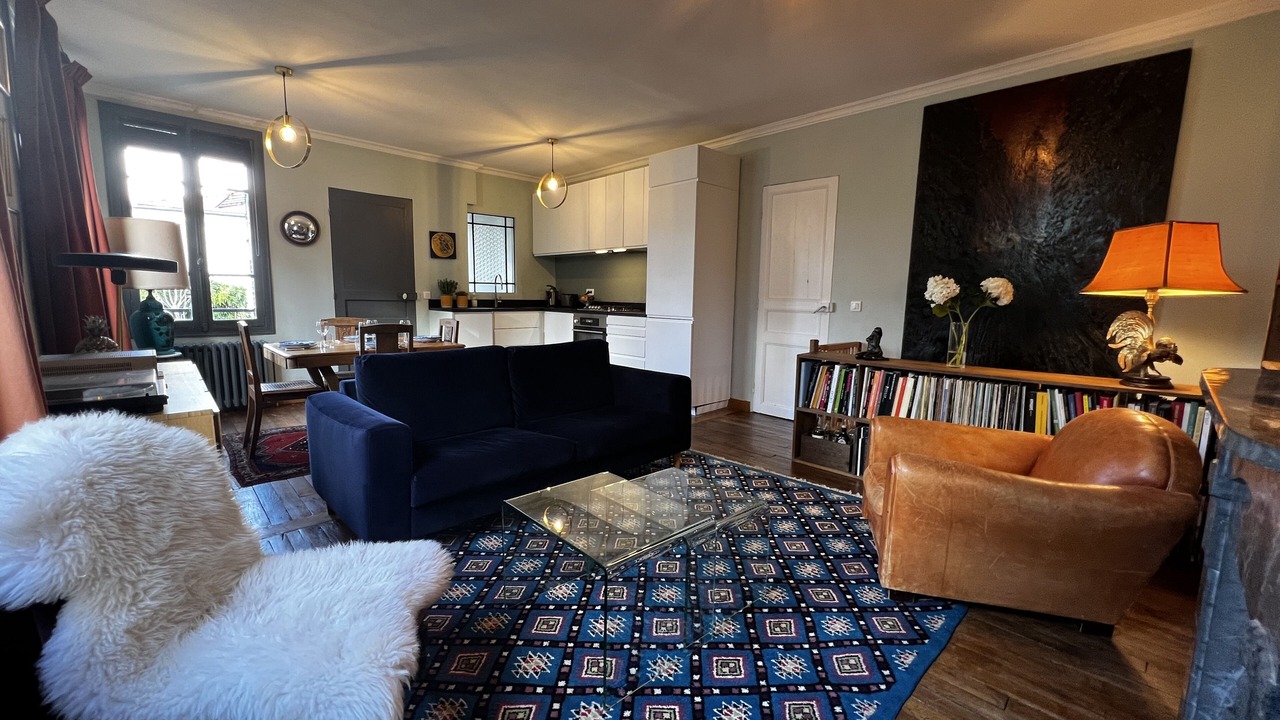 Photo of Livingroom in Les Lilas