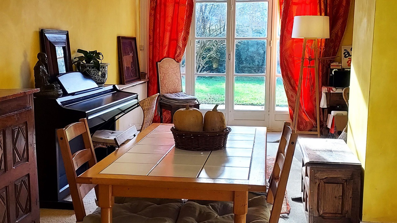 Photo of Others in Le Celle-Saint-Cloud