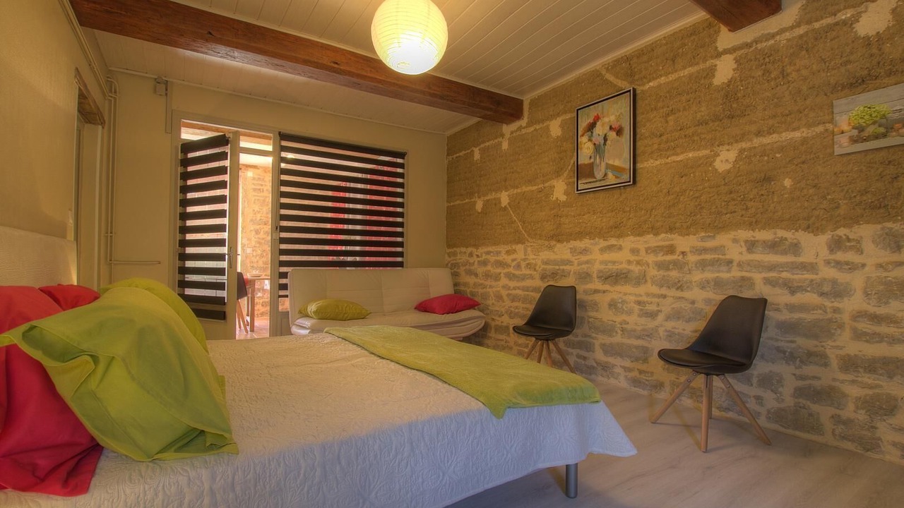 Photo of Bedroom in Saint-Julien-sur-Reyssouze
