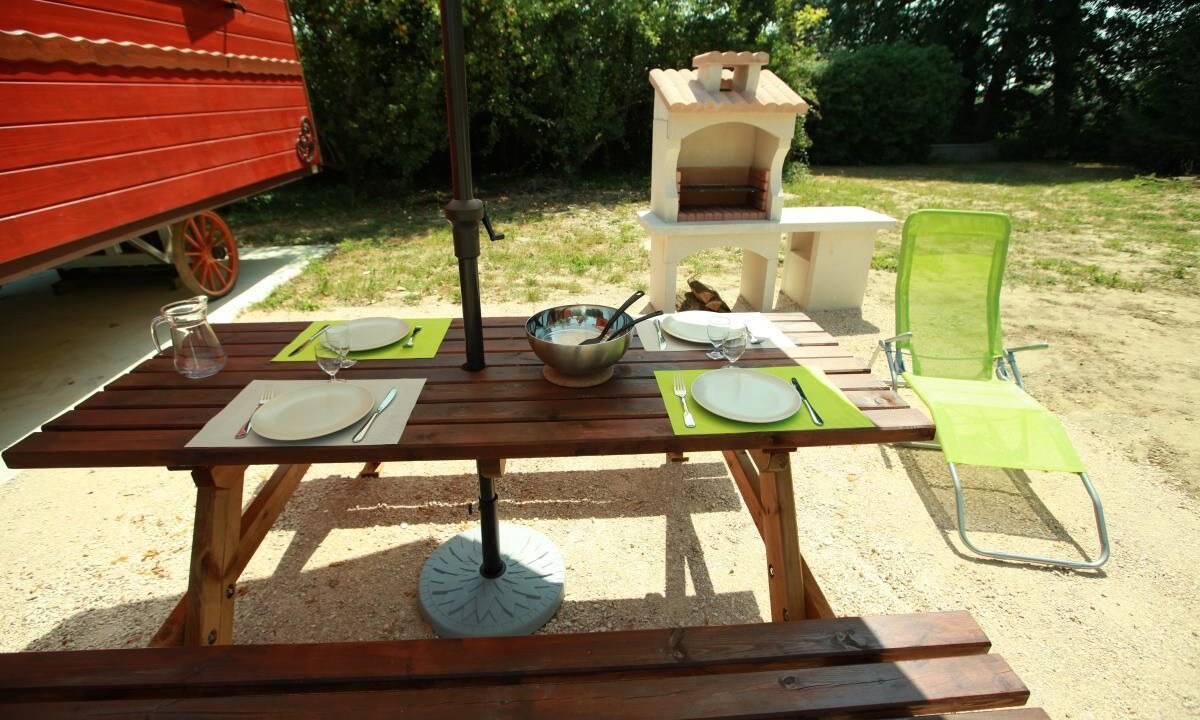 Photo of Outdoor in Bage-la-Ville