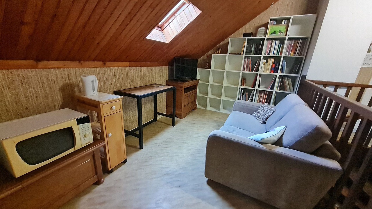 Photo of Livingroom in Belleville