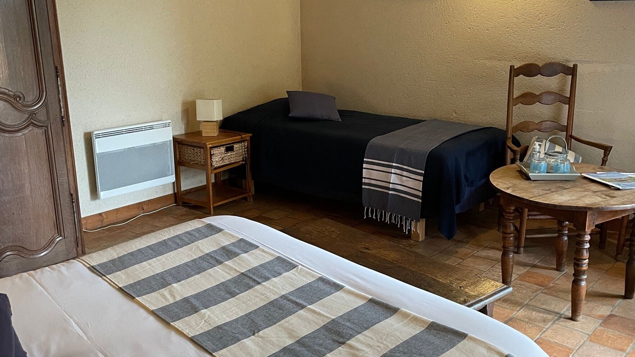 Photo of Bedroom in Solesmes