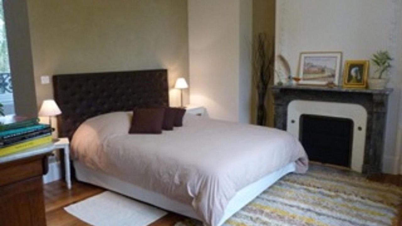 Photo of Bedroom in Parennes