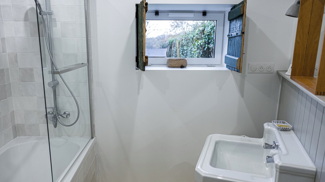Photo of Bathroom in Sandrancourt