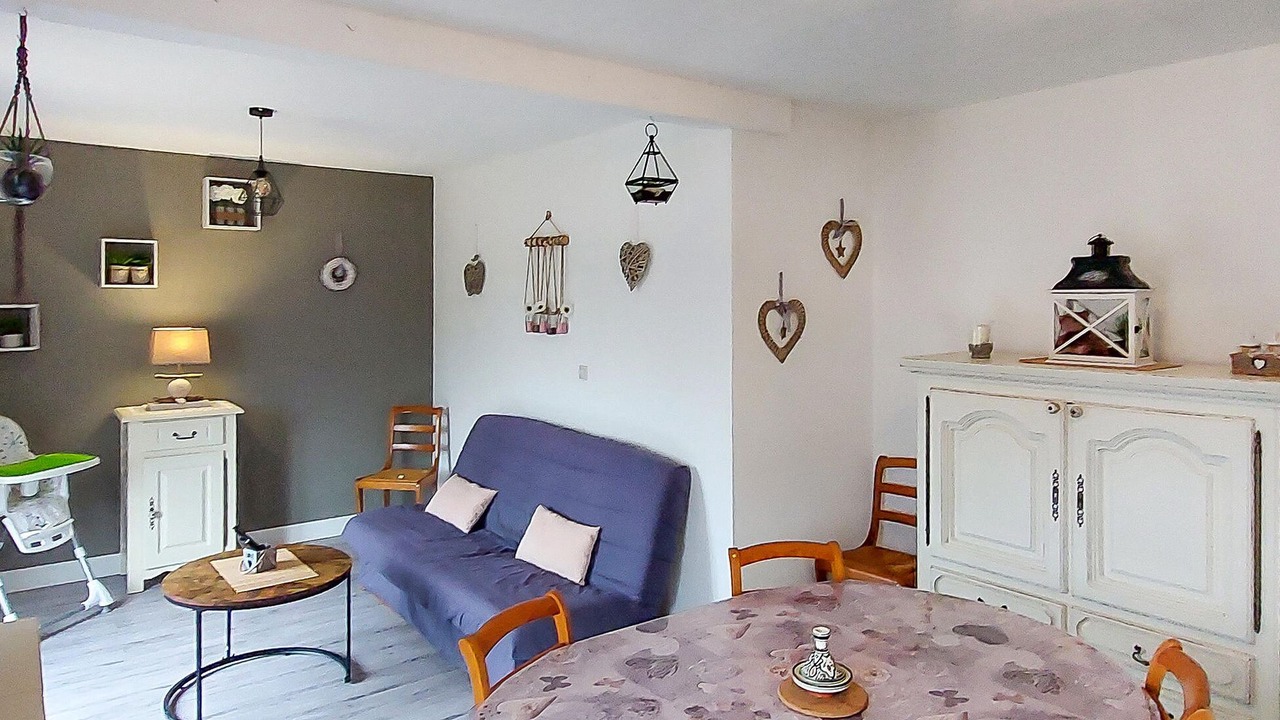 Photo of Bedroom in Saint-Aubin-le-Cauf