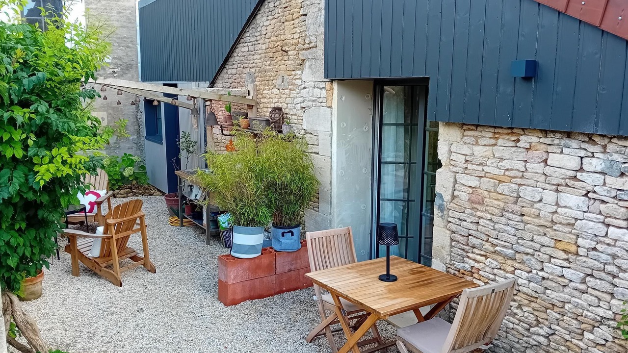 Photo of Outdoor in Herouvillette