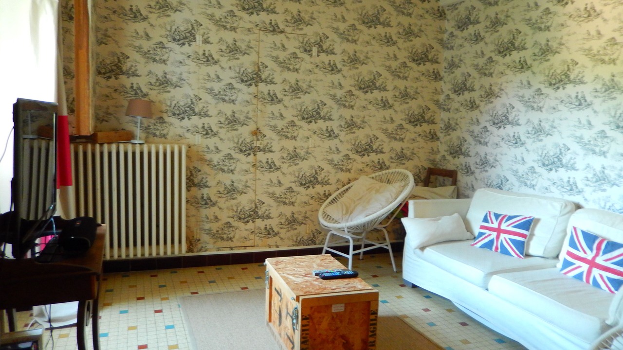Photo of Livingroom in Nanton