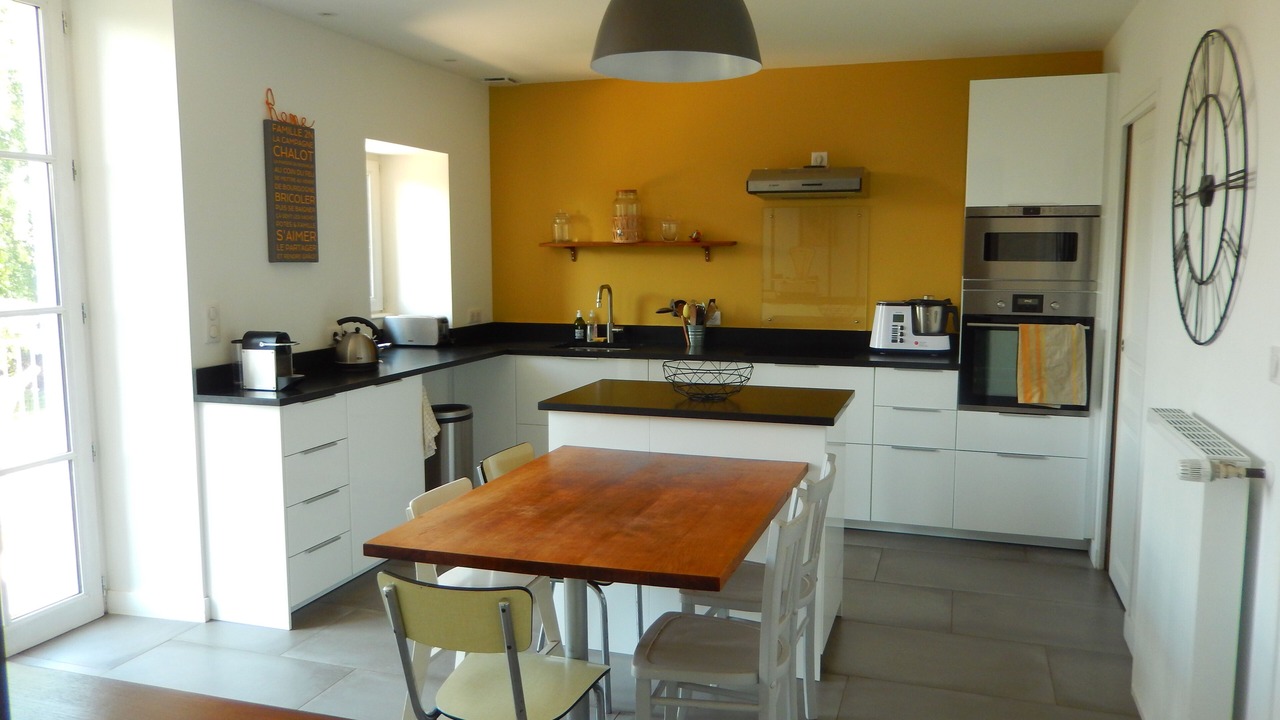 Photo of Kitchen in Nanton