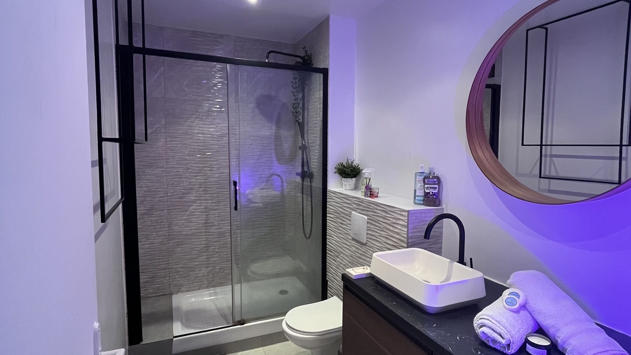 Photo of Bathroom in La Garenne-Colombes