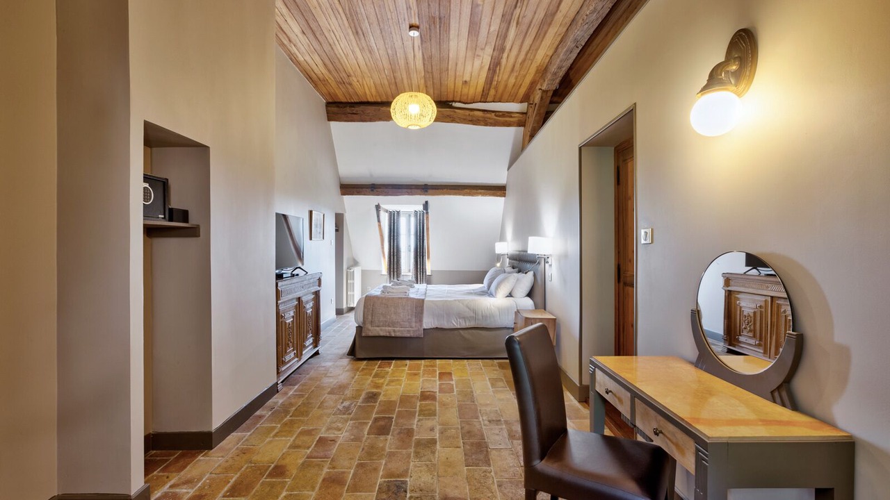 Photo of Bedroom in Cuisery