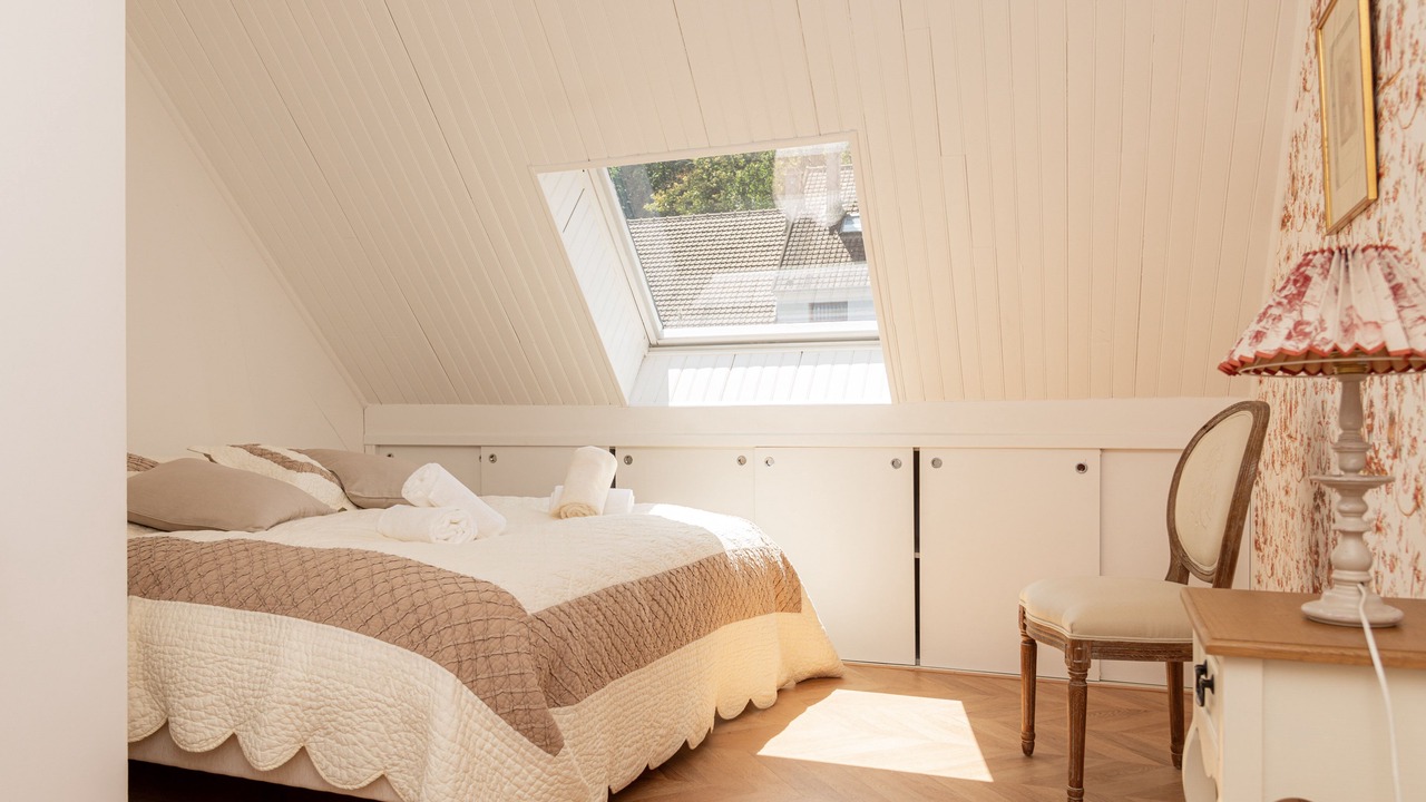 Photo of Bedroom in Jouy-en-Josas