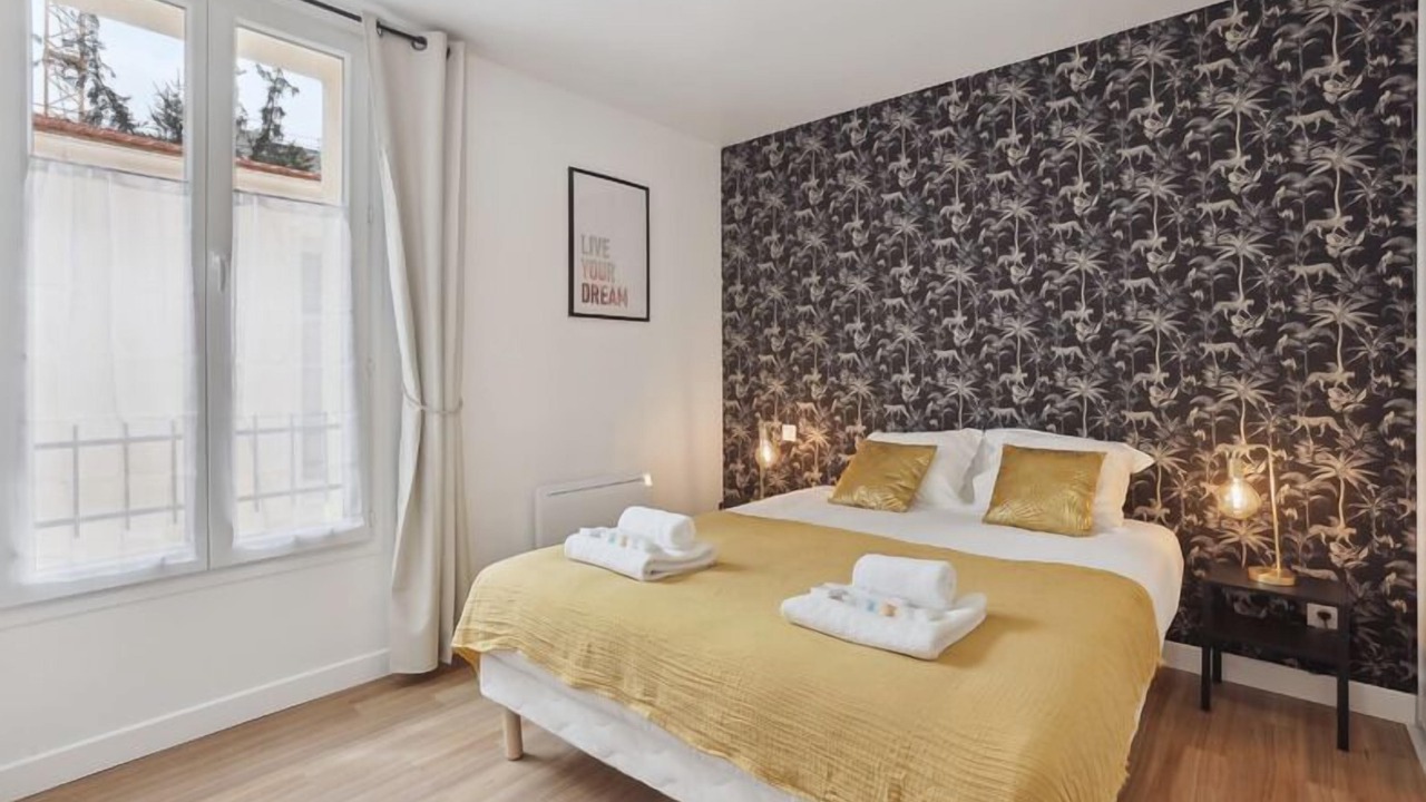 Photo of Bedroom in Montreuil