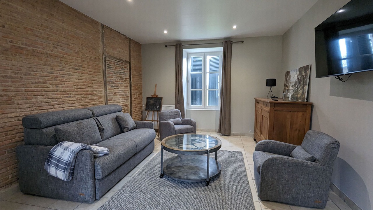 Photo of Livingroom in Tilly